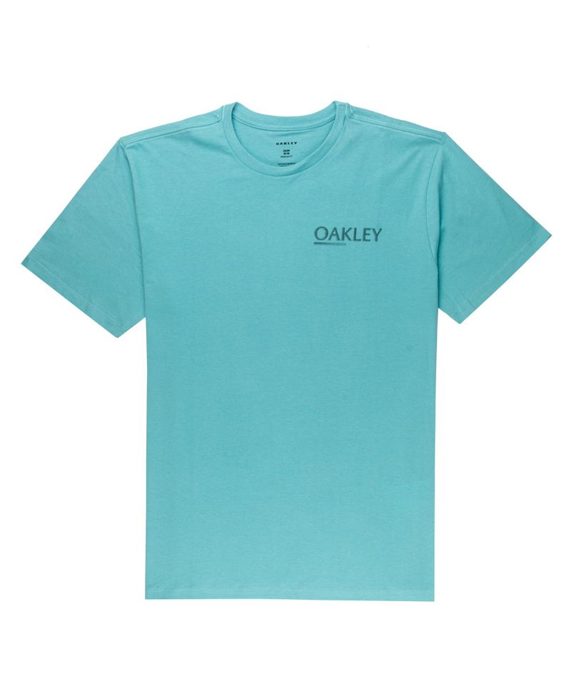 Camiseta-Oakley-Azul-Masc-Mod-Graphic-Logo-Azul-Claro-foa403953-01