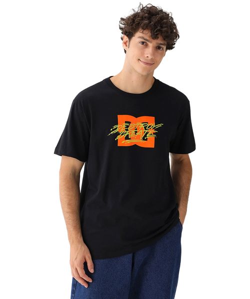 Camiseta DC Shoes Flyer Preto